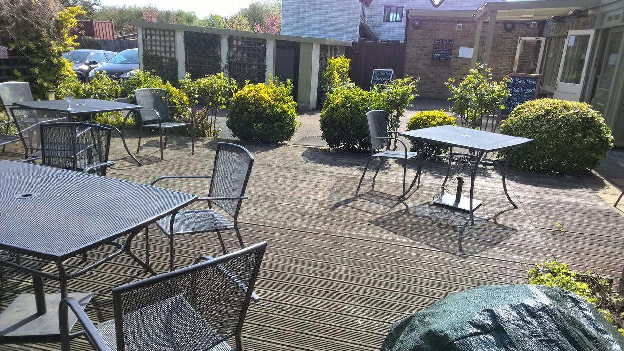 Hotel Baker Arms Hertford Exterior foto